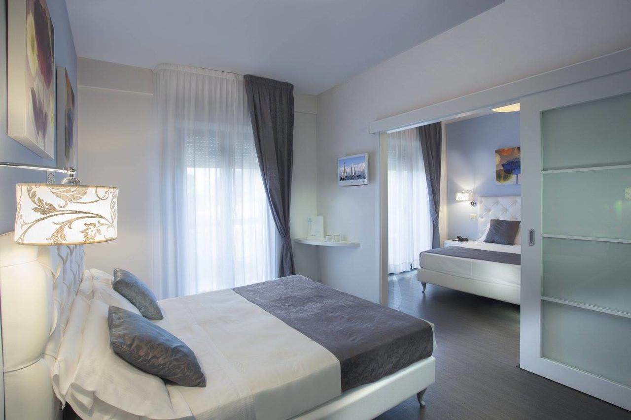 Hotel Ambassador 리치오네 외부 사진